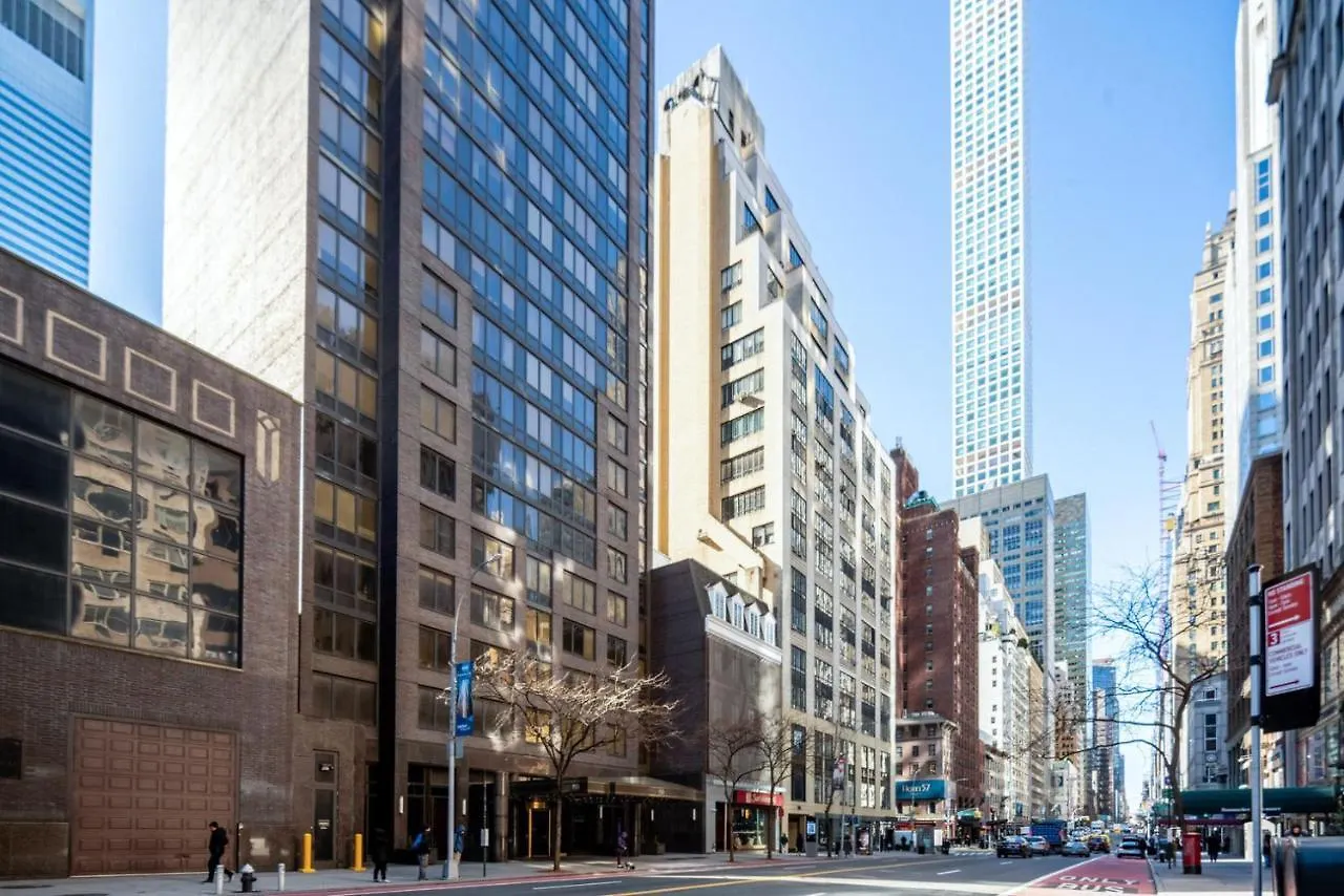 Midtown East 2Br W Doorman Gym Nr Bloomingdales Nyc-1353 Apartment New York United States