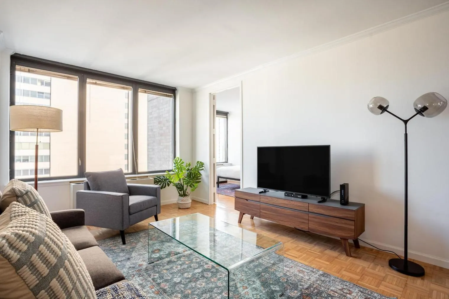 Midtown East 2Br W Doorman Gym Nr Bloomingdales Nyc-1353 Apartment New York